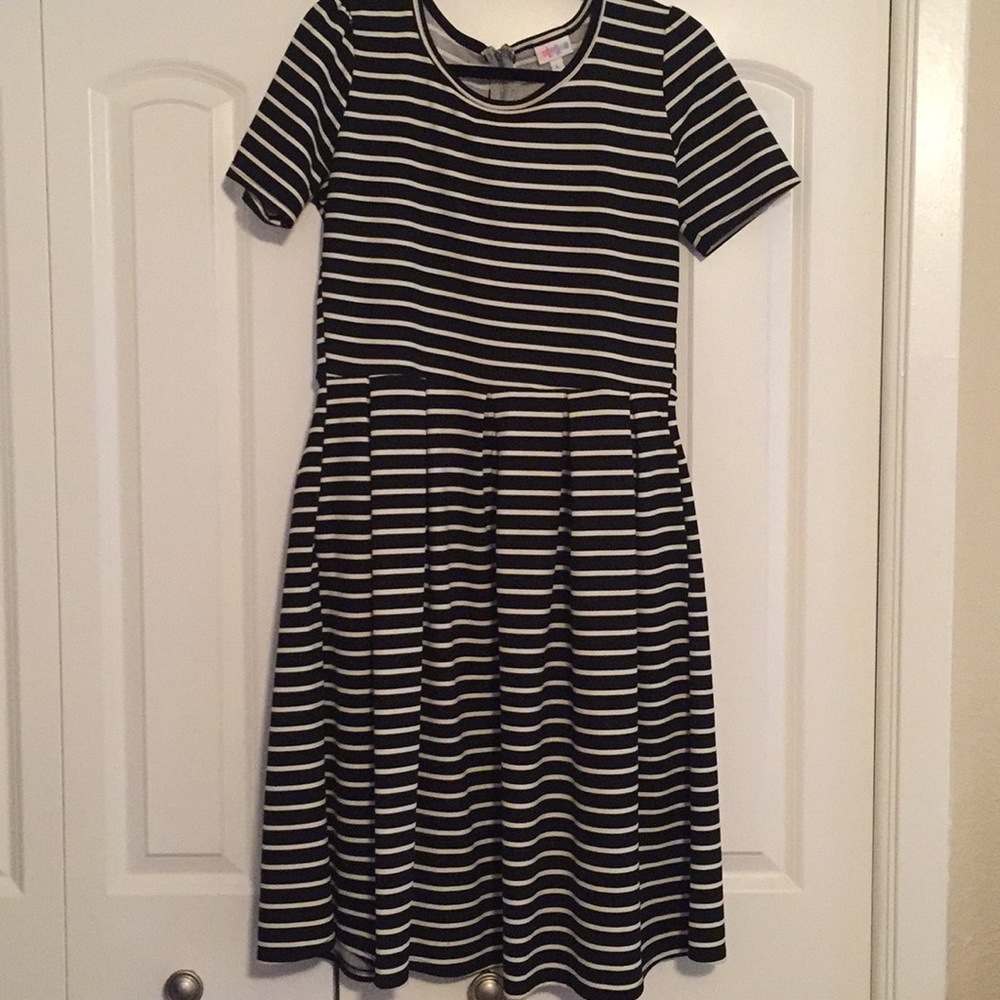 lularoe  Amelia striped dress